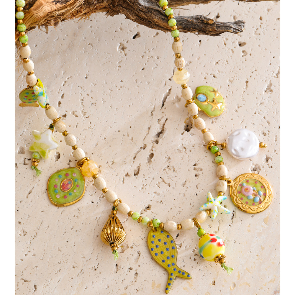 Yhpup Exclusive Stainless Stee - Resin Art Necklace 评论和价格