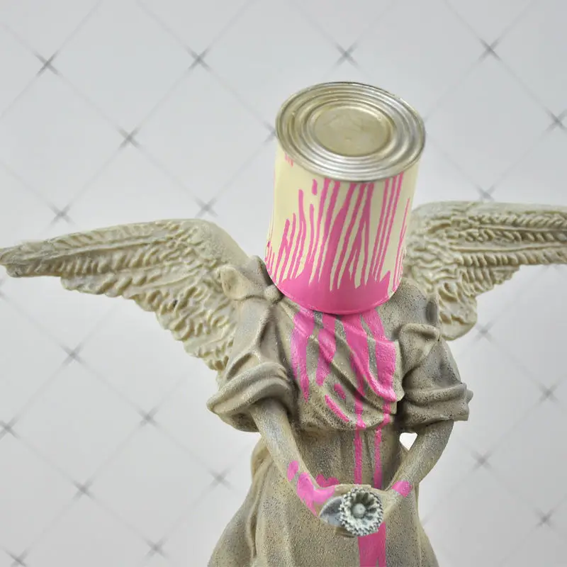 Banksy Top Street Art Figurine - Resin Art Pouring 评论和价格