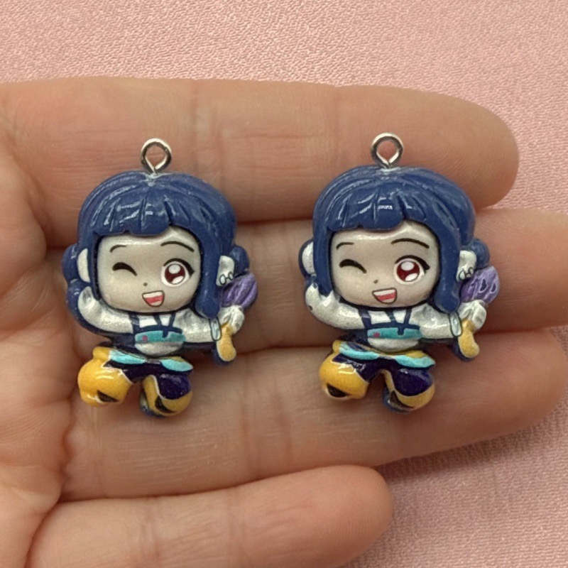 10pcs resin cartoon pendant, D - Resin Art Box 评论和价格